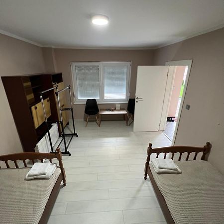 Apartmani Gala Foca Luaran gambar